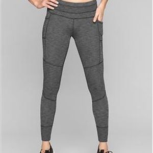 Athleta Excursion Tight - Medium Petite 💗